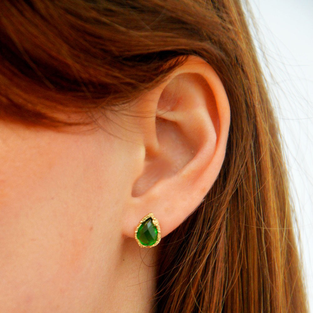 Boucle d'oreille vert plaqué or 18K zirconium Devina Bellaime 2