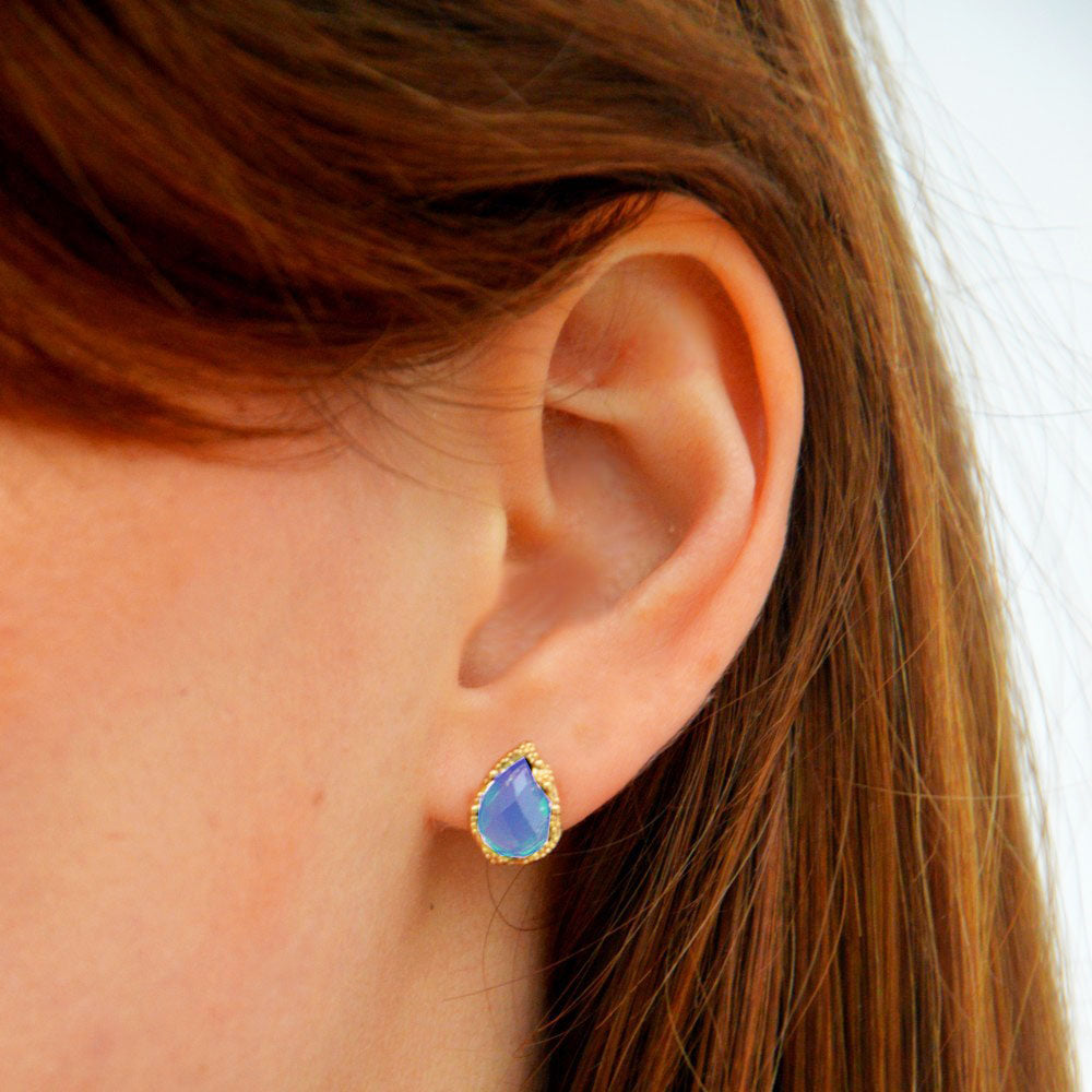 Boucle d'oreille bleu plaqué or 18K zirconium Devina Bellaime 2
