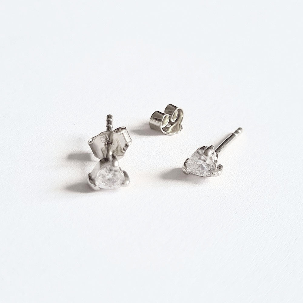 Boucle d'oreille coeur puce argent 925 zirconium Heart of Glass Bellaime 5