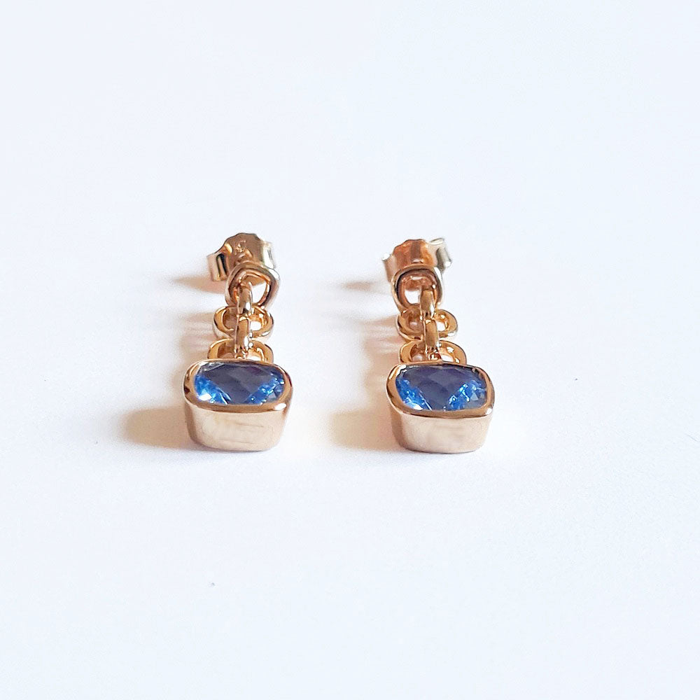 Boucle d'oreille pendante bleu plaqué or 18K cristal 3 cm Icy Bellaime 4