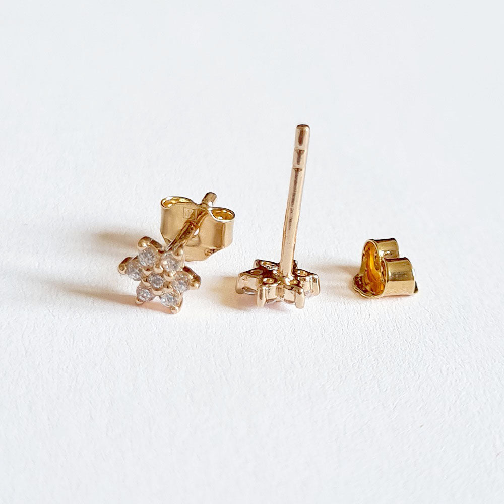 Boucle d'oreille etoile puce plaqué or 18K zirconium Stellar Bellaime 6