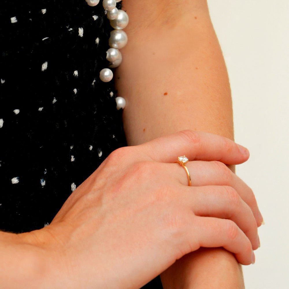 Bague solitaire plaqué or 18K zirconium Basic & Perfect 4 mm Bellaime 2