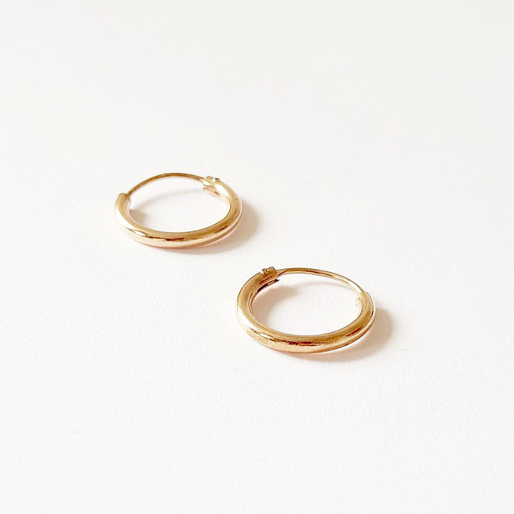 Boucles d'oreilles créoles plaqué or 18K 1 cm Basic & Perfect Bellaime 2
