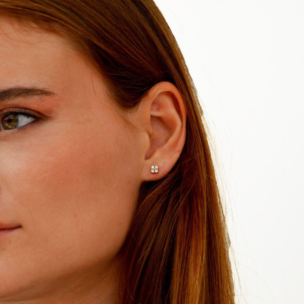 Puces d'oreilles plaqué or 18K zirconium Harmony Bellaime 2