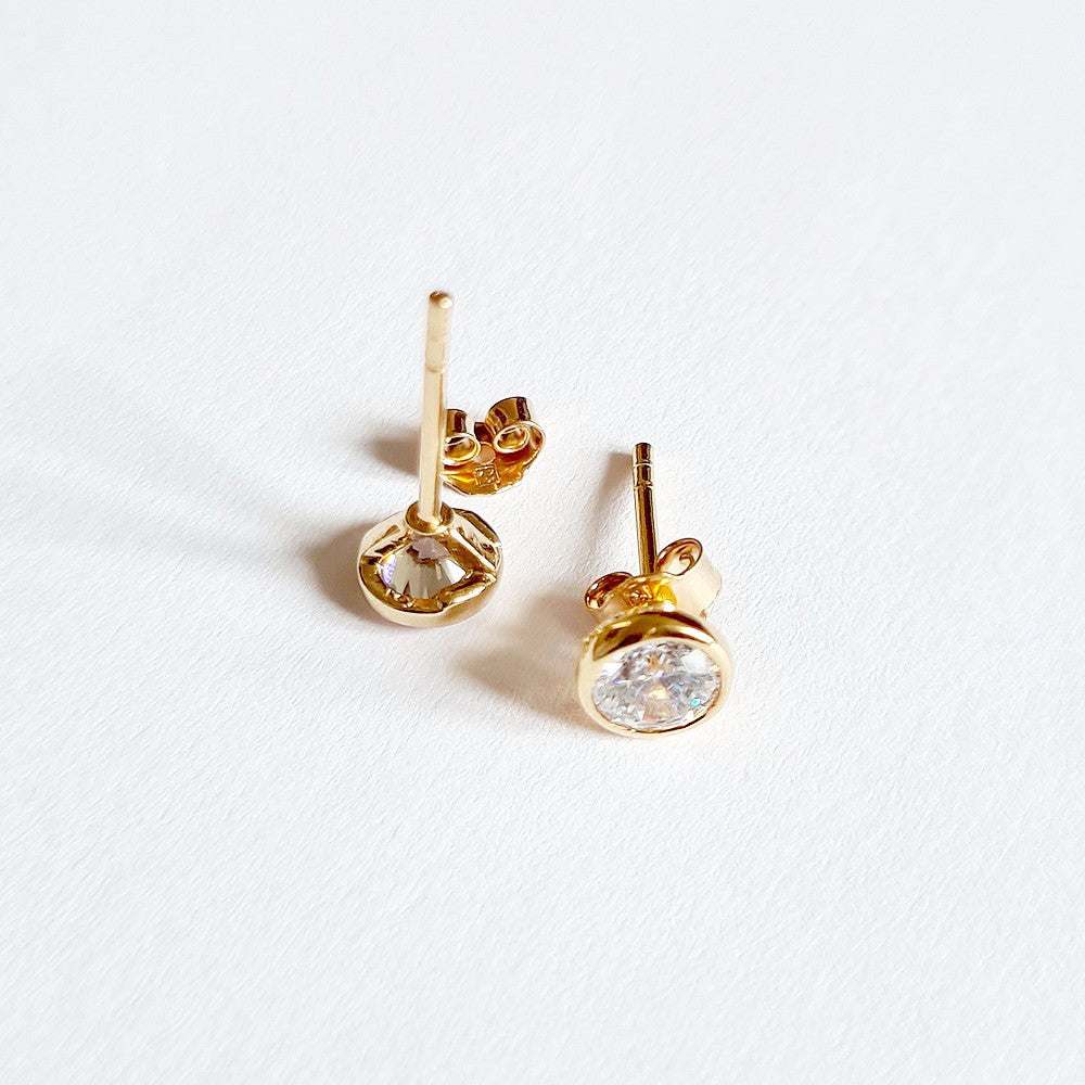 Puces d'oreilles plaqué or 18K zirconium Joy Bellaime 5
