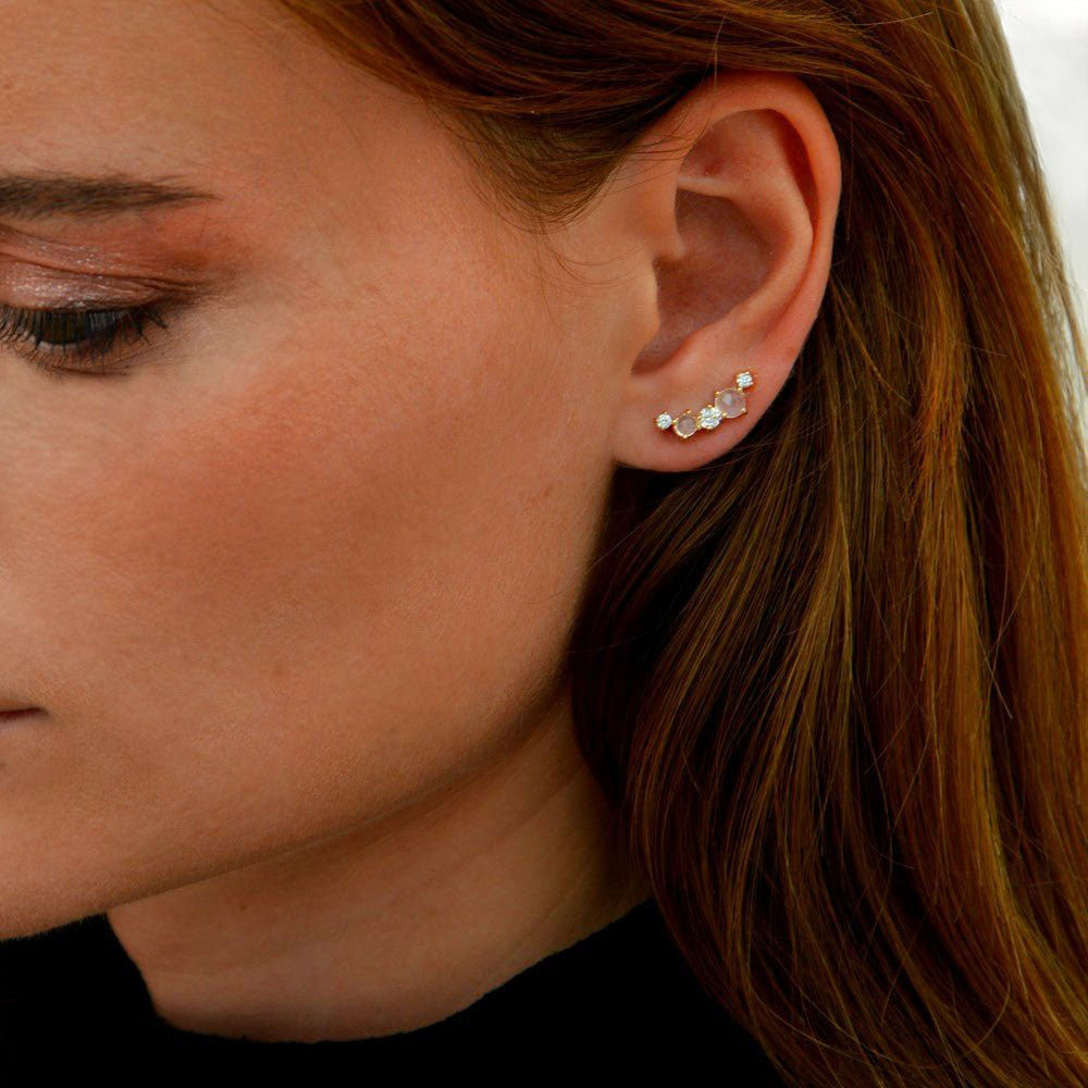 Boucles d'oreilles pierre de lune grimpantes plaqué or 18K To The Moon Bellaime 3