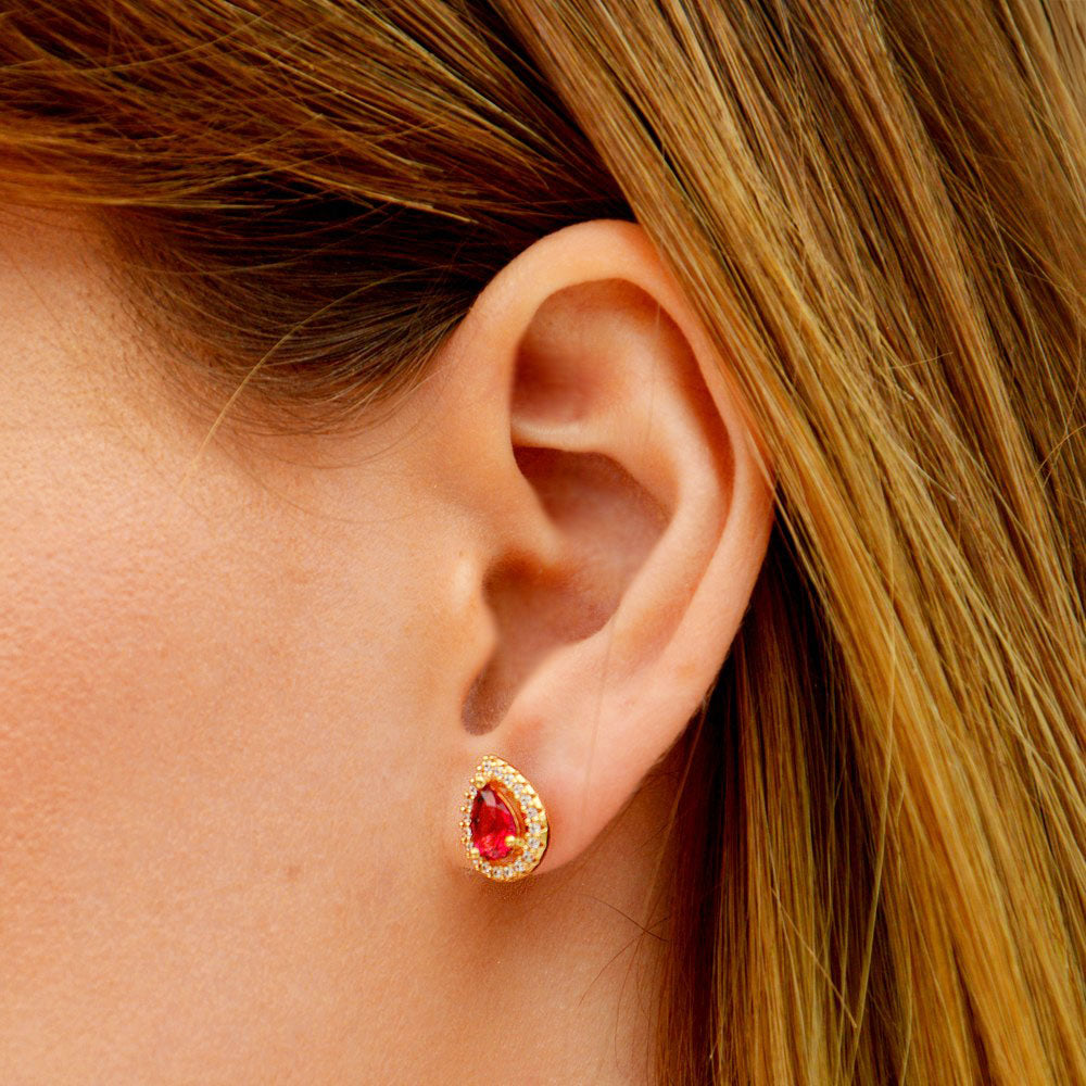 Boucle d'oreille rouge plaqué or 18k zirconium Isobel Bellaime 2