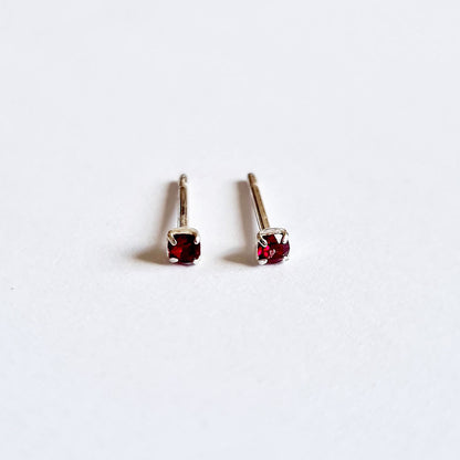 Boucle d'oreille rouge puce argent 925 cristal Love It Bellaime 7
