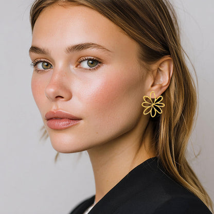 Boucles d'Oreilles Marie - Acier inoxydable - Couleur or