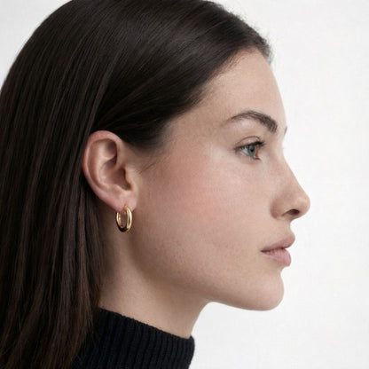 Boucle d'oreille individuelle plaqué or 18K zirconium 1 cm Laury Bellaime 4