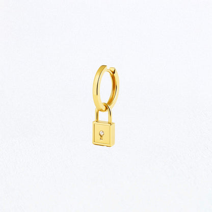 Boucle d'oreille cadenas plaqué or 18K zirconium individuelle 1,2 cm The Secret Bellaime