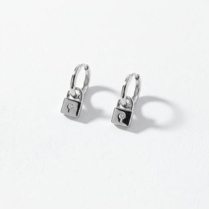 Boucles d'oreilles cadenas créoles argent 925 zirconium 1,2 cm The Secret Bellaime 4