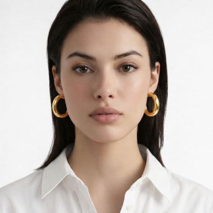 Boucles d'oreilles créoles acier inoxydable Ella Bellaime 4