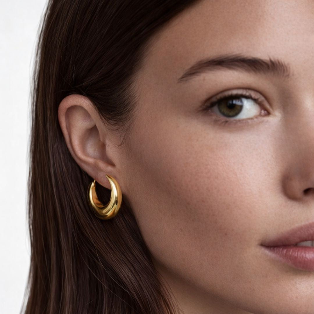 Boucles d'oreilles creoles acier inoxydable or Faustine Bellaime 2