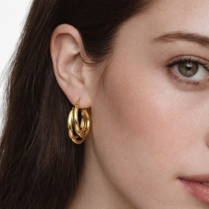 Boucles d'oreilles créoles acier inoxydable or Lucia Bellaime 2