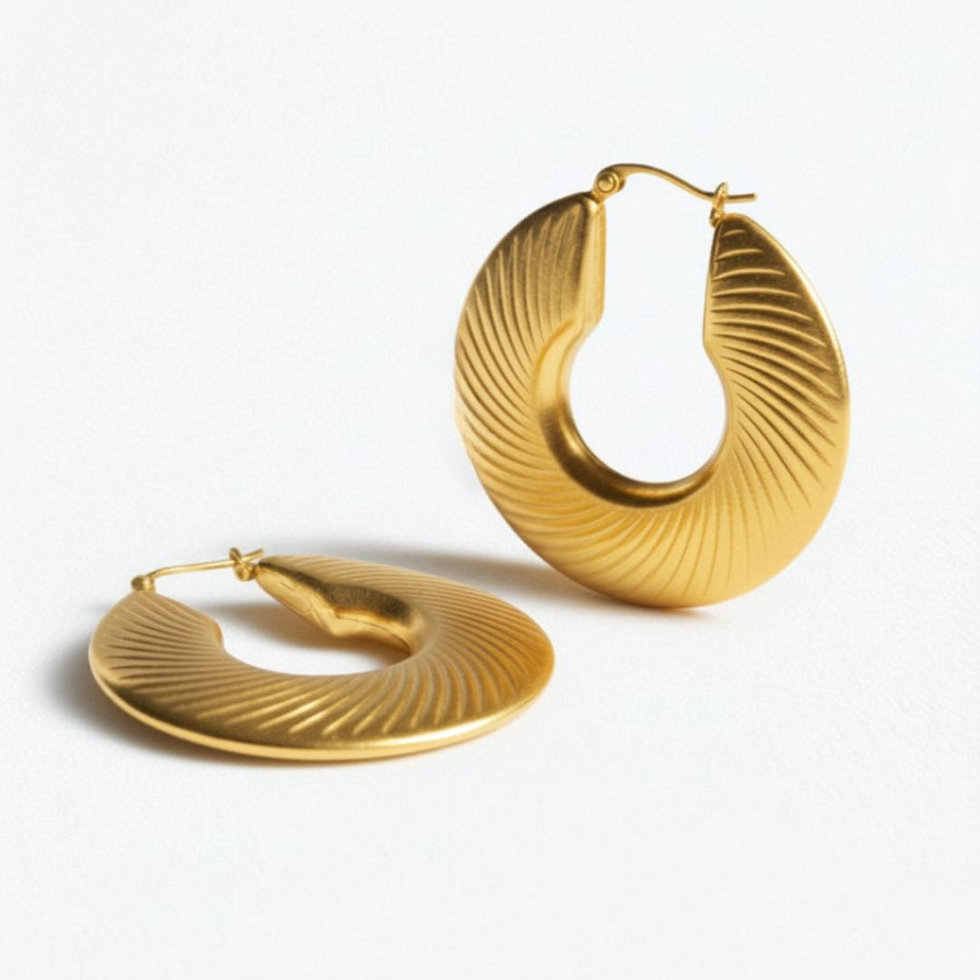 Boucles d'oreilles creoles acier inoxydable or Maeva Bellaime 4