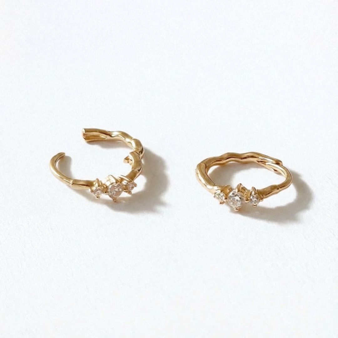 Boucles d'oreilles créoles plaqué or 18K zirconium 1,5 cm Wallace Trio Bellaime 5