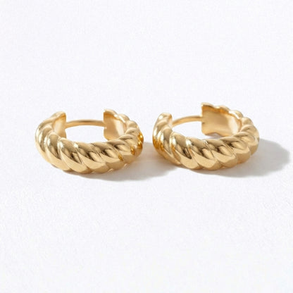 Boucles d'oreilles créoles plaqué or 18K Adele Bellaime 5