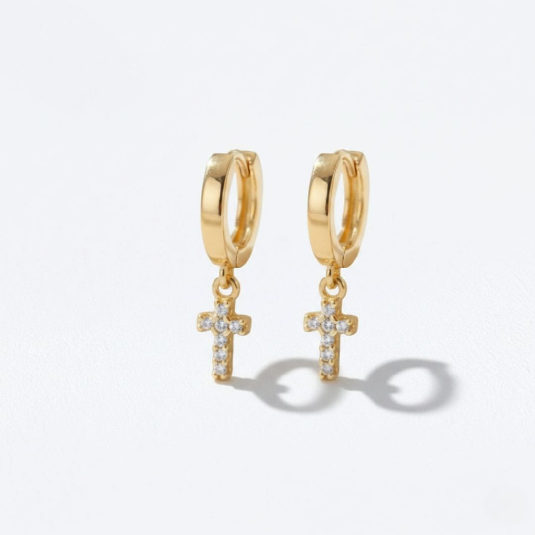 Boucles d'oreilles croix créoles plaqué or 18K Crosslight Bellaime