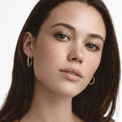 Boucles d'oreilles créoles plaqué or 18K Daphnée Bellaime 2