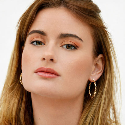 Boucles d'oreilles créoles torsadées plaqué or 18K 3 cm The Fame Bellaime 3