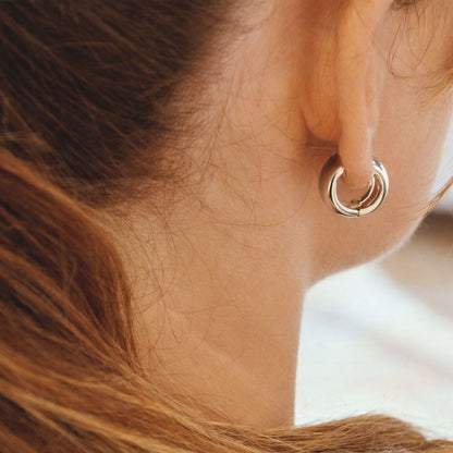 Boucles d'oreilles créoles épaisses plaqué or 18K 2 cm Voulez-Vous Bellaime 4