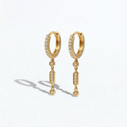 Boucles d'oreilles pendantes plaqué or 18K zirconium 2,5 cm Affinity Bellaime