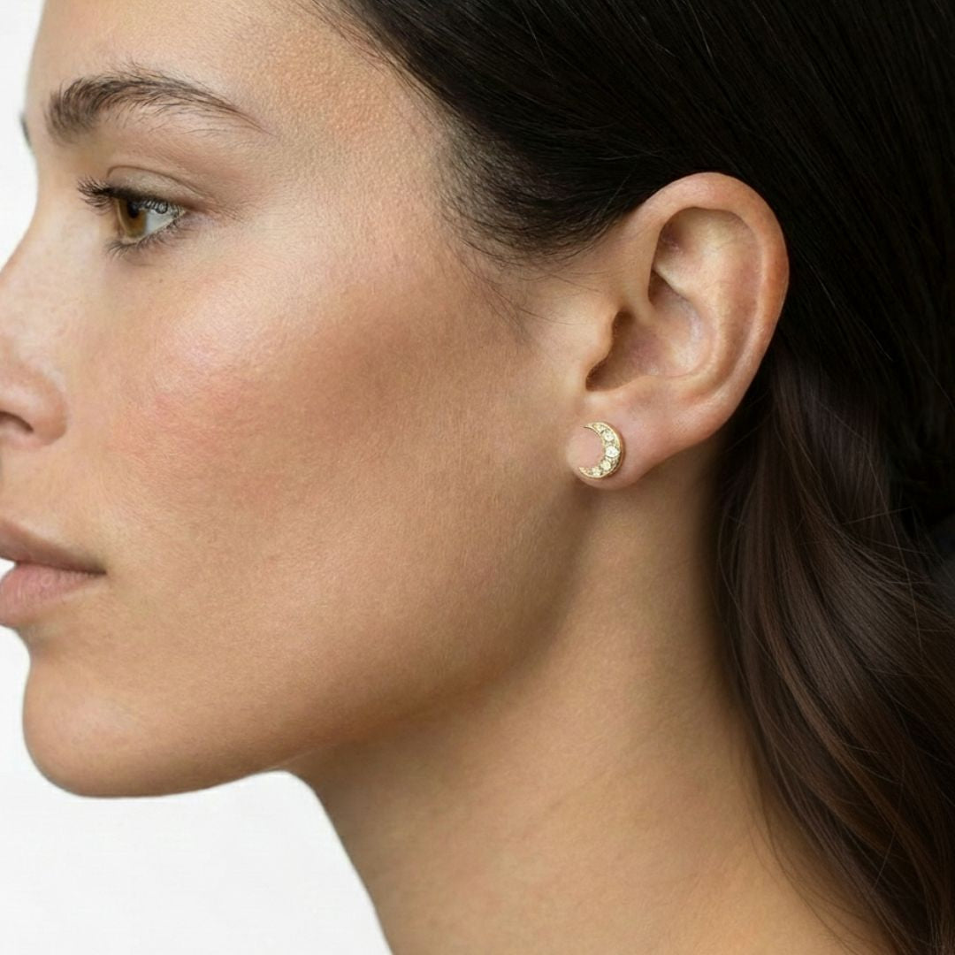 Puces d'Oreilles croissant de lune plaqué or 18K Bellaime 3