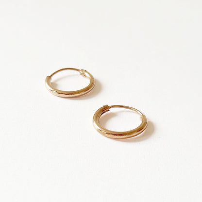Boucles d'oreilles créoles plaqué or 18K 1,4 cm Basic & Perfect Bellaime 4