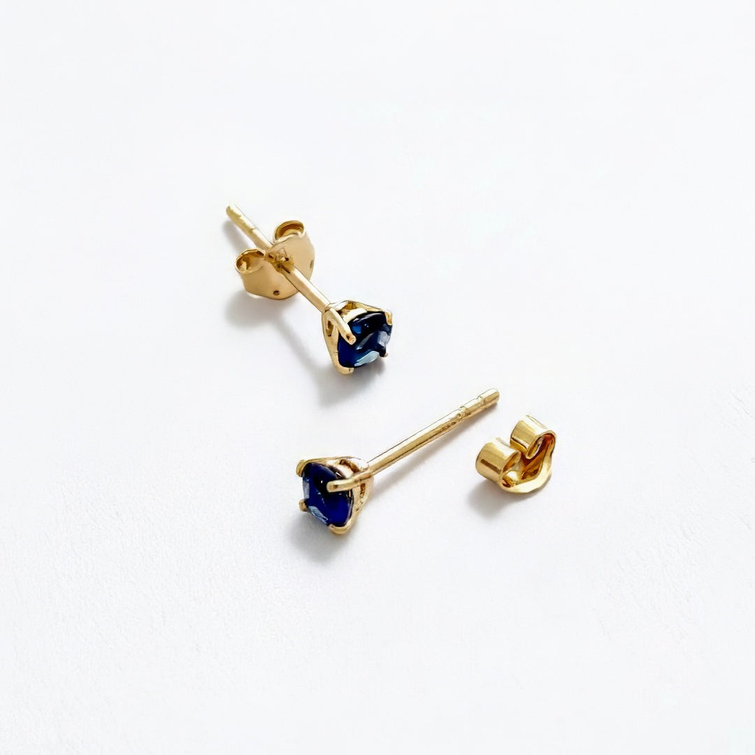 Puce d'oreille bleu plaqué or 18K zirconium Blue Mania Bellaime 4