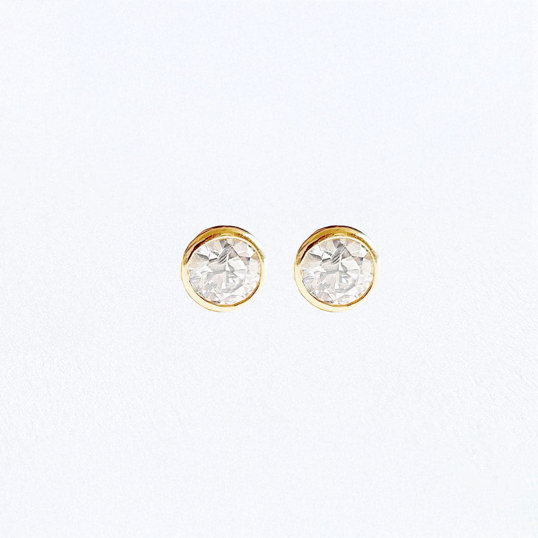 Puces d'oreilles plaqué or 18K zirconium Joy Bellaime