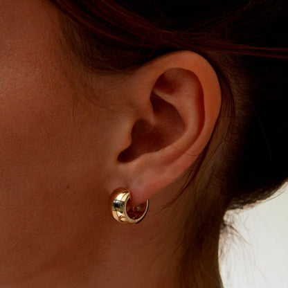 Boucles d'oreilles créoles épaisses plaqué or 18K 2 cm Voulez-Vous Bellaime 2