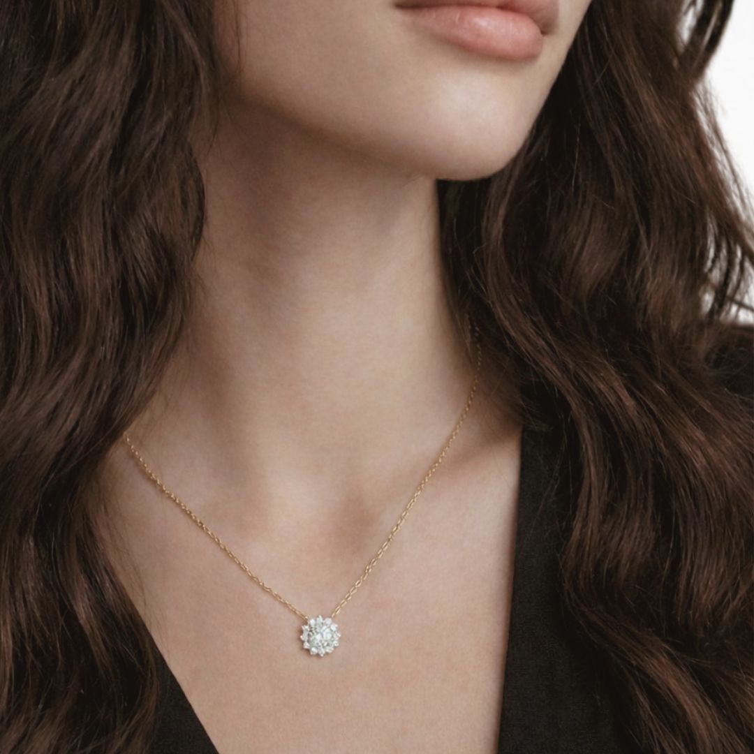 Collier fleur plaqué or 18K Flore Bellaime 3