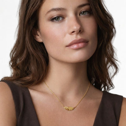 Collier plume plaqué or 18K Bellaime 2
