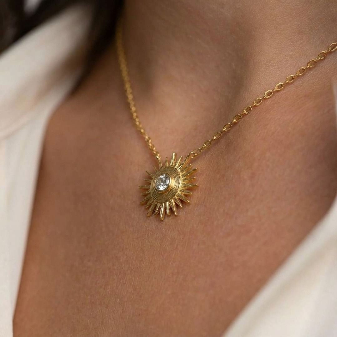 Collier soleil plaqué or 18K Sunlight Bellaime 3