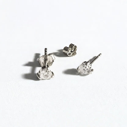 Puce d'oreille coeur argent 925 zirconium Heart of Glass Bellaime 4