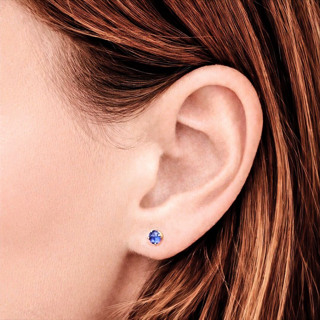 Puce d'oreille bleu plaqué or 18K zirconium Blue Mania Bellaime 2