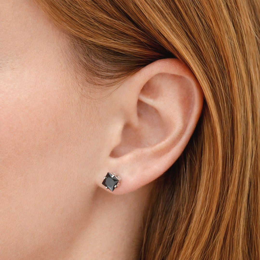 Puce d'oreille noir argent 925 Massive Black Bellaime 2