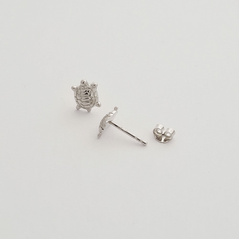 Boucle d'oreille tortue puce argent 925 Tortuga Bellaime 3